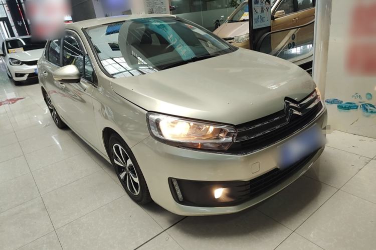 Used Citroen C4 Sega 2016 1.6L Manual Luxury Model
