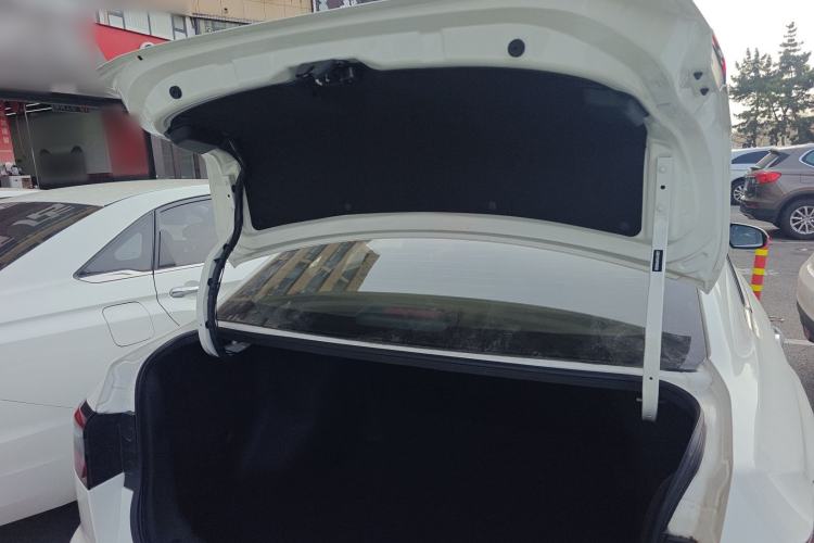 Used Venucia Venucia D60EV 2023 PLUS Smart Drive Edition SI Model
