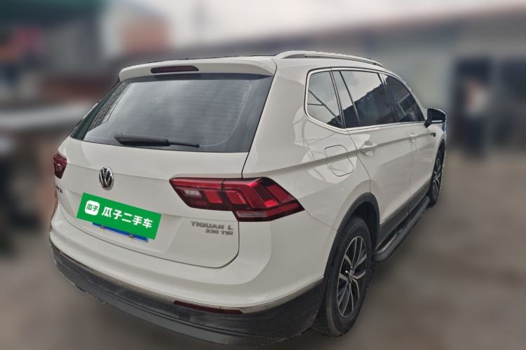 Used Volkswagen Tiguan L 2017 330TSI Automatic Two-Wheel Drive Luxury Edition Rear Right 45 Deg