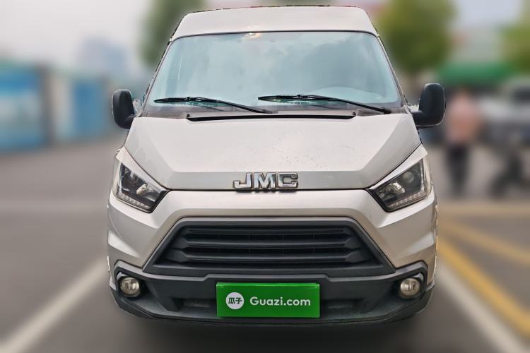 Used JMC Transit 2019 2.8T Commercial Version Short Wheelbase Mid-Roof 6-Seater China VI JX493