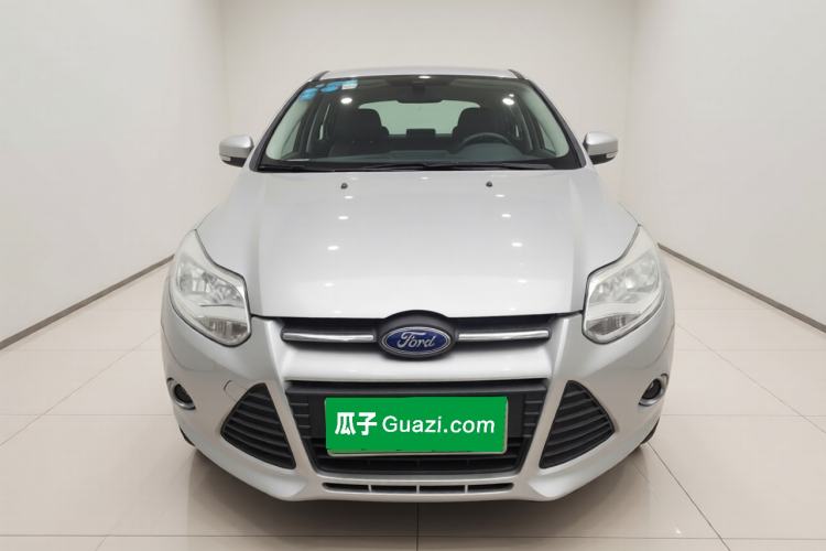 Used Ford Focus 2012 Sedan 1.6L Automatic Fashion Edition