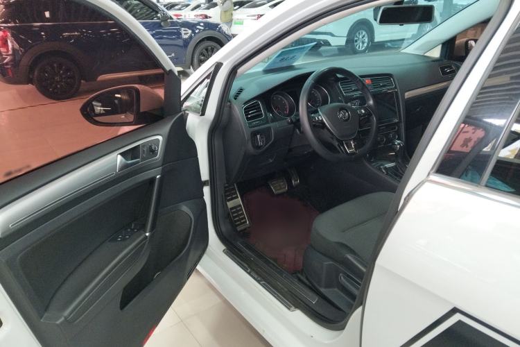 Used Volkswagen Golf 2020 Zhiai Edition 280TSI DSG Comfort Model
