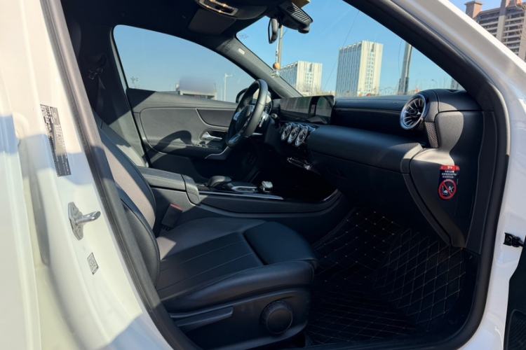 Used Mercedes-Benz A-Class 2022 Restyled A 200 L Sport Sedan Fashion Version