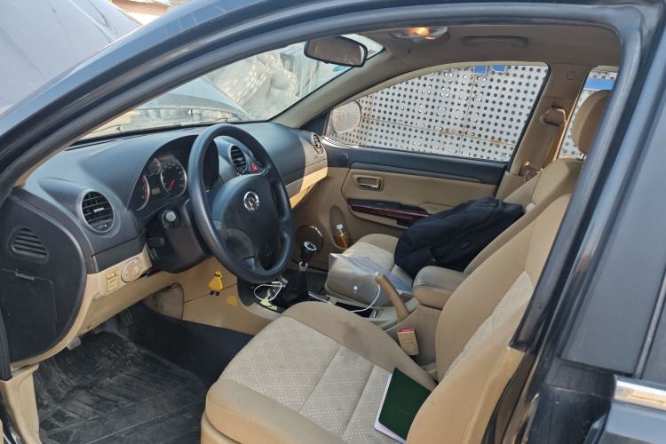 Used Haval H5 Classic 2012 European-style 2.0L Two-Wheel Drive Elite Model