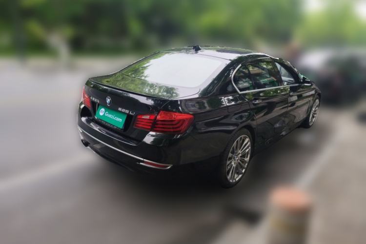 Used BMW 5 Series 2014 525Li Luxury Design Package