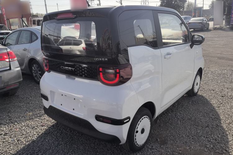 Used Chery QQ Ice Cream 2024 Edition Youth Version 205km Sundae Rear Right 45 Deg