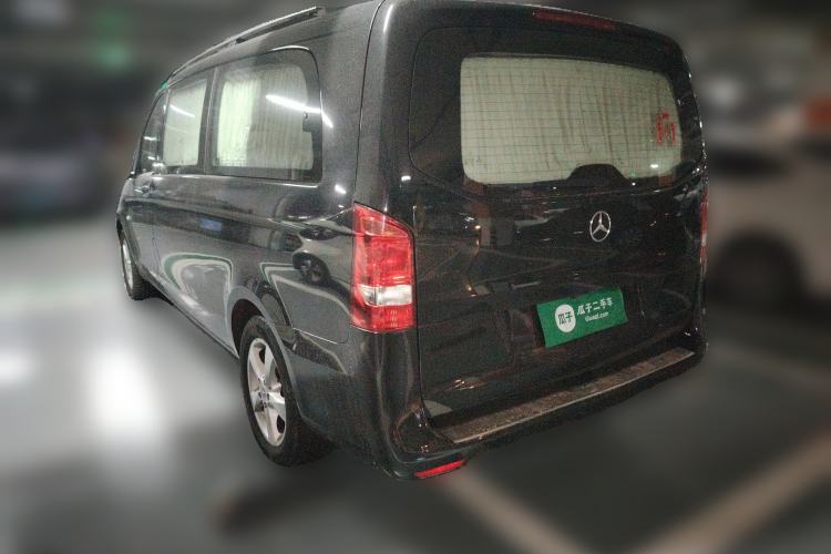 Used Mercedes-Benz Vito 2018 2.0T Elite Version 7 Seats China VI Emission Standard
