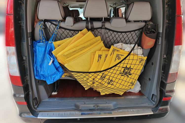 Used Mercedes-Benz Vito 2010 2.5L Elite Edition Trunk