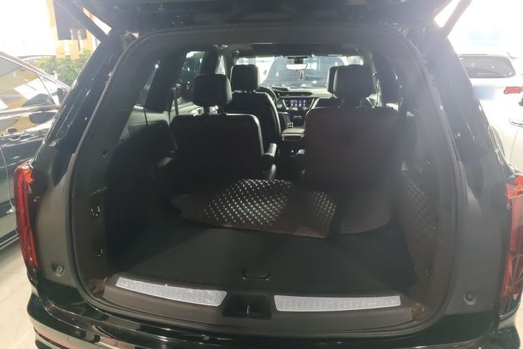 Used Cadillac XT6 2022 2.0T Six-Seater Four-Wheel-Drive Luxury Standard Edition
