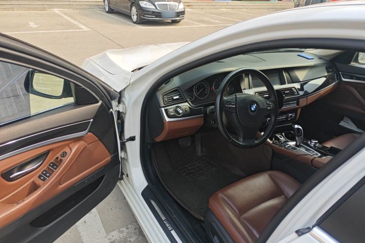 Used BMW 5 Series 2014 520Li Elegant Model Driver Seat