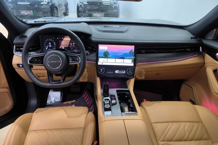 Used Lynk & Co 09 2024 2.0T Four-Wheel Drive Sport Edition Five Seats Center Console