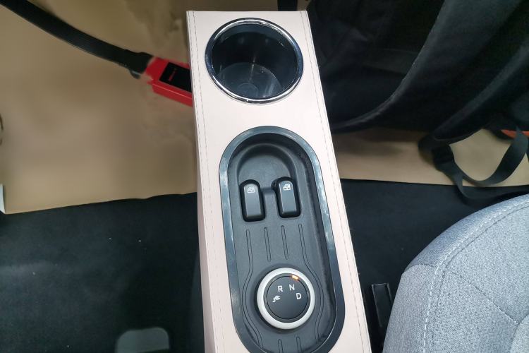 Used Wuling Hongguang MINIEV 2022 Macaron Premium Model – Lithium Iron Phosphate