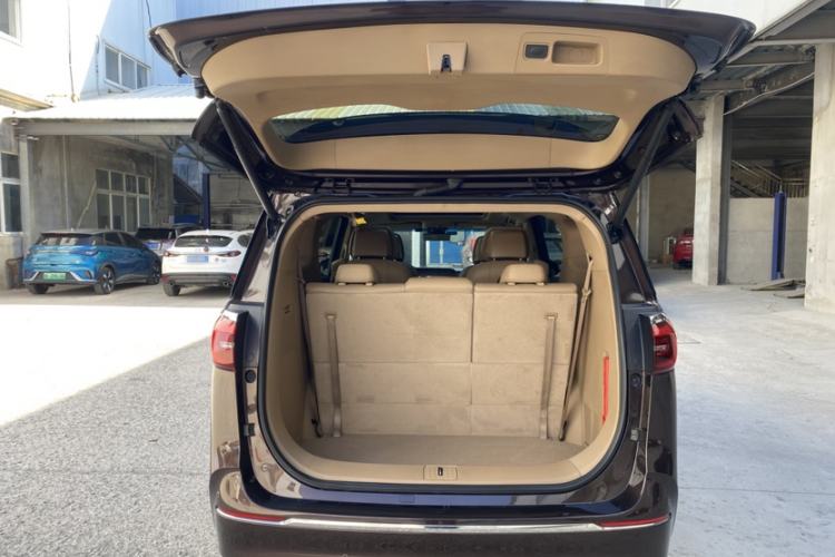 Used Buick GL8 2020 ES Land Cruiser 653T Luxury Model