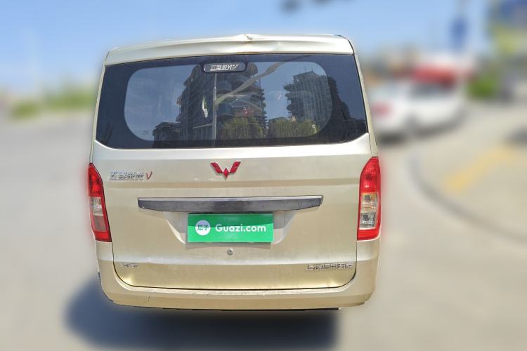 Used Wuling Rongguang V 2016 1.5L Practical Version Rear