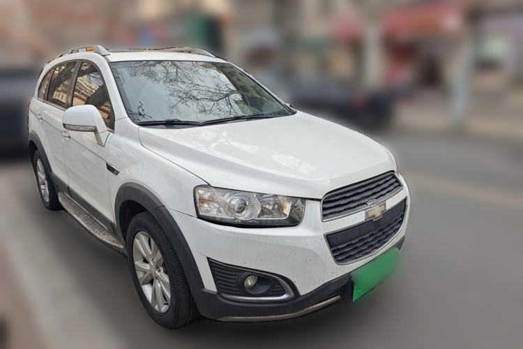 Used Chevrolet Captiva 2017 2.4L 4x4 Flagship Edition 7-Seater