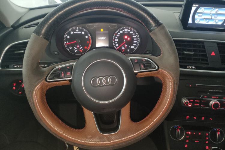 Used Audi Q3 2017 30 TFSI Fashion Model
