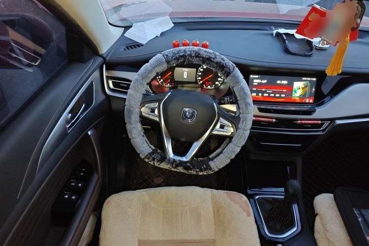 Used CHANGAN CS35PLUS 2018 1.6L Manual Changlian Edition China V Standard
