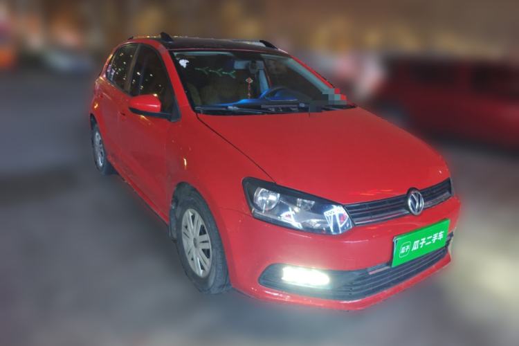 Used Volkswagen Polo 2014 1.4L Manual Fashion Edition Front Right 45 Deg