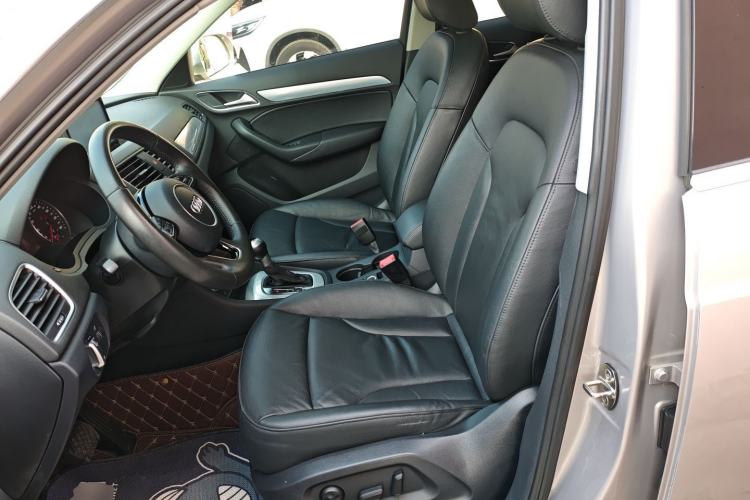 Used Audi Q3 2015 35 TFSI quattro Technology Edition Left Front Seat