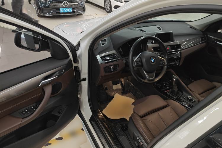 Used BMW X1 2018 sDrive18Li Luxury Model