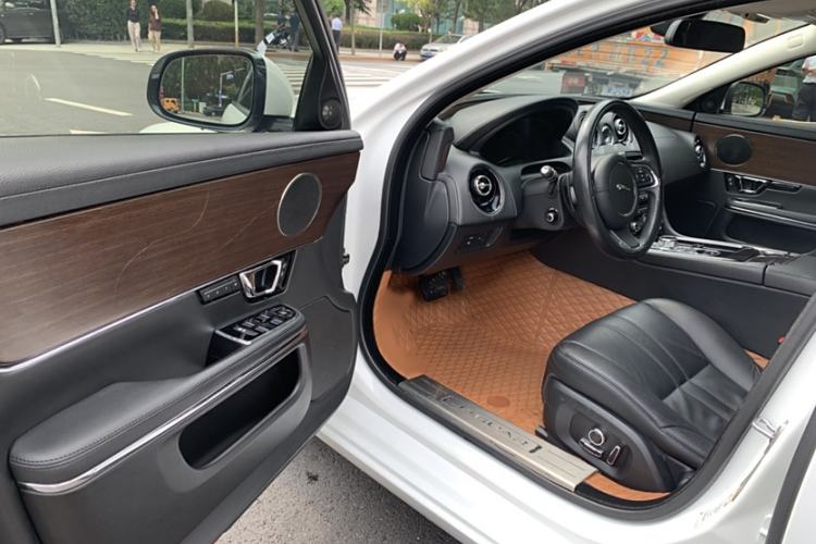 Used Jaguar XJ 2016 XJL 3.0 SC Two-Wheel-Drive Elegant Business Edition