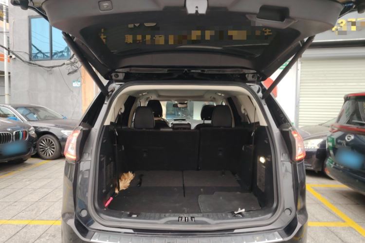 Used Ford Edge 2018 EcoBoost 245 Two-Wheel-Drive Titanium 7-Seater China VI Standard
