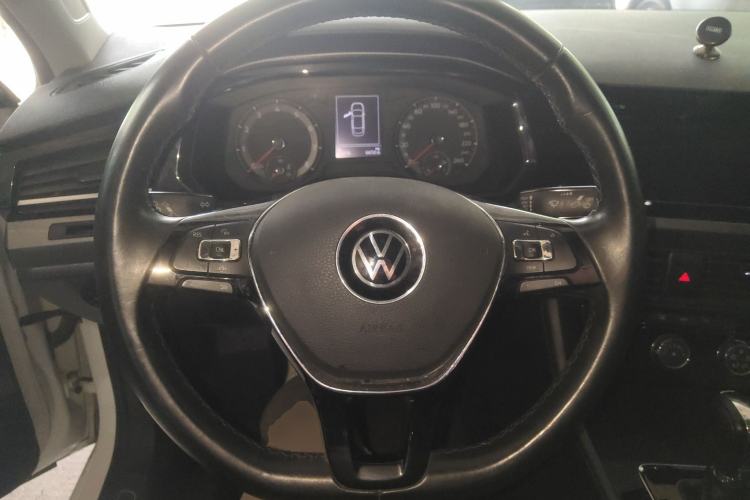 Used Volkswagen Bora 2021 1.5L Automatic Comfort Smart Connect Edition Steering Wheel