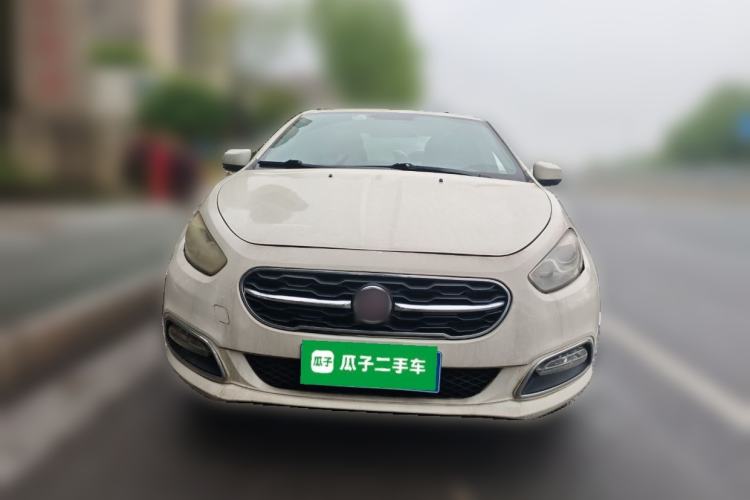 Used Fiat Viaggio 2015 1.4T Automatic Enjoyment Edition Front