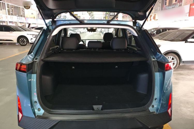 Used Venucia VX6 2025 Large Flat-Layout 520 Pro