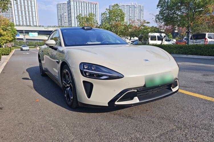 Used Xiaomi Auto SU7 2024 Four-Wheel Drive Ultra-Long Range Advanced Intelligent Driving Max Edition