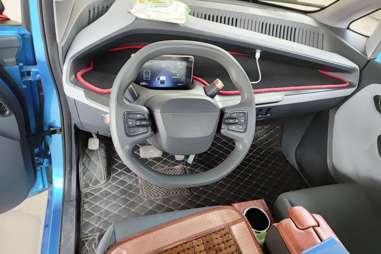 Used Baojun E200 2020 305KM Smart Drive Version Steering Wheel