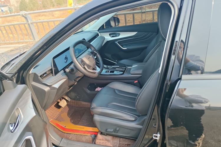 Used Venucia V DD-i 2025 Orca 150km Joyful Journey Edition Left Front Seat