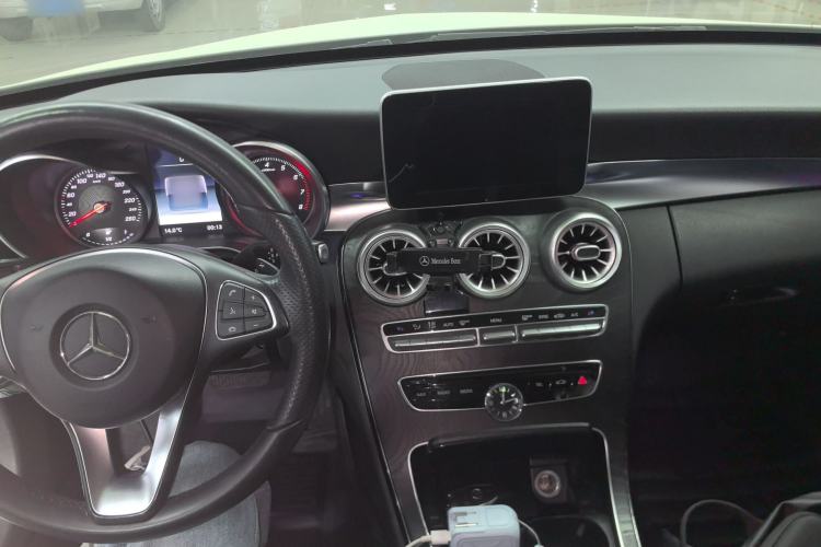 Used Mercedes-Benz C-Class 2015 C 200 station wagon