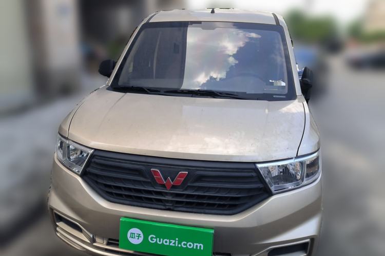 Used Wuling Hongguang V 2022 1.5L Jingqu Version Hydraulic Power Steering LAR