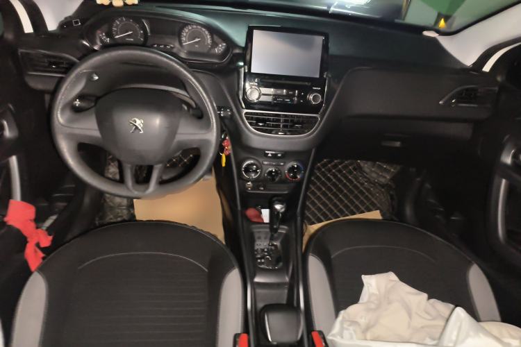 Used Peugeot 2008 2014 1.6L Automatic Trend Edition