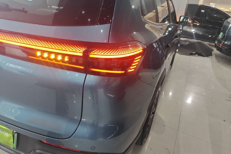 Used Chery Tiggo 8 PLUS C-DM 2025 1.5T 116 km Prestige Version 5 Seats Exterior 3