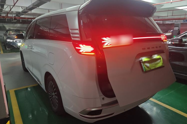 Used Denza D9 2022 DM-i 1040 Prestige Model Rear Left 45 Deg