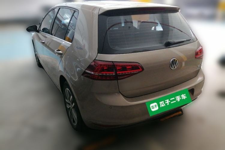 Used Volkswagen Golf 2017 230TSI Automatic Luxury Million-Vehicle Commemorative Edition