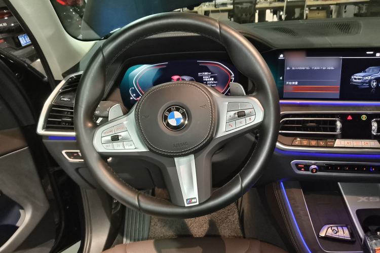 Used BMW X5 2022 Restyled xDrive 30Li Luxury Version M Sport Package