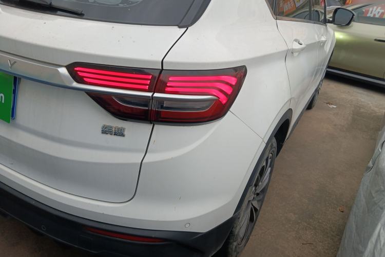 Used Geely Auto Coolray 2019 Sport Version 260T DCT Explorer China VI Standard Exterior 3