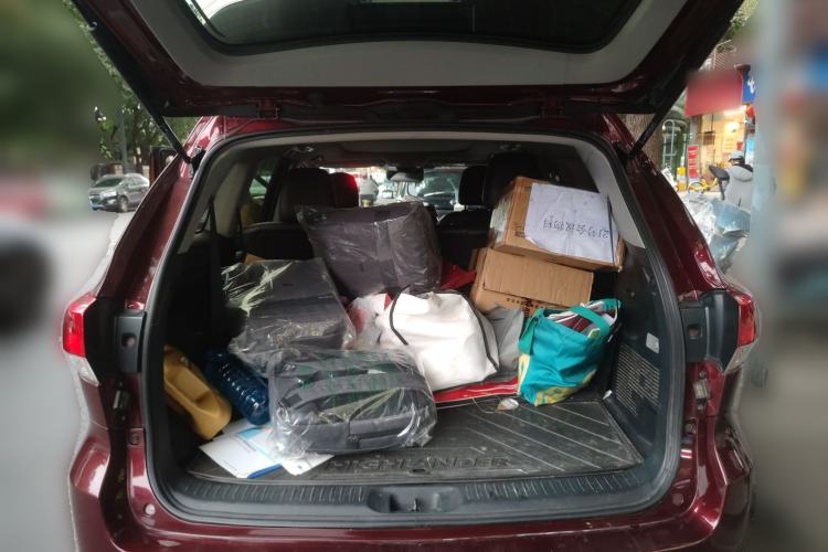 Used Toyota Highlander 2018 2.0T Four-Wheel Drive Luxury Edition 7 Seats China V Emission Standard