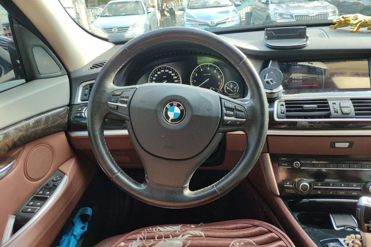 Used BMW 5 Series GT 2015 528i Leading Model Steering Wheel
