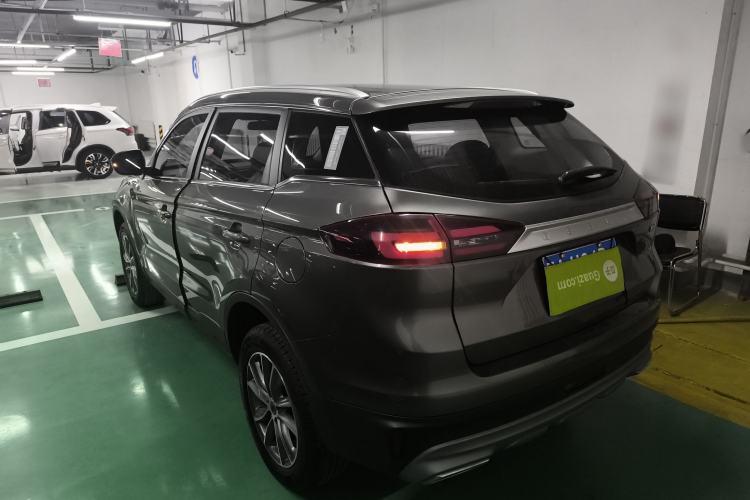 Used Geely Auto Emgrand X7 Sport 2021 Million Edition 1.8TD DCT Two-Wheel Drive Comfort Model
