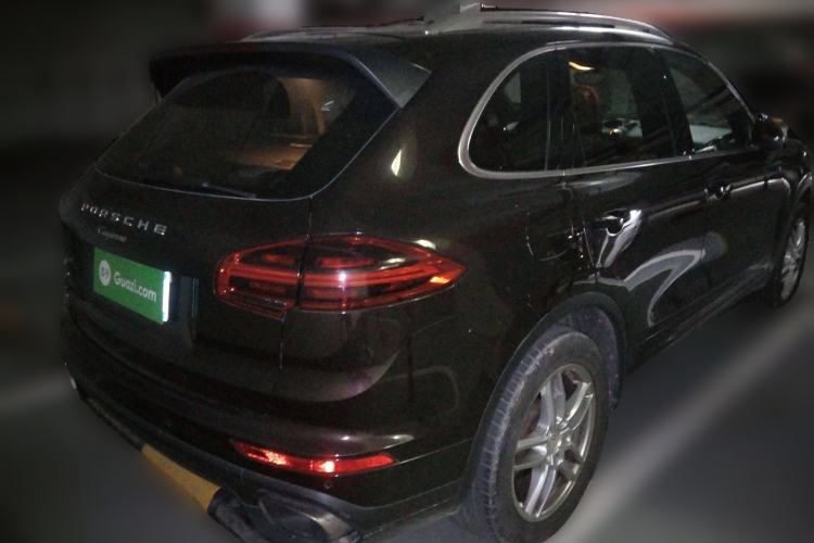 Used Porsche Cayenne 2015 Cayenne 3.0T Rear Right 45 Deg