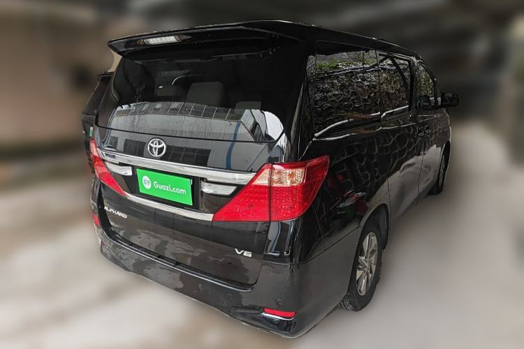 Used Toyota Alphard 2012 3.5L Luxury Edition
