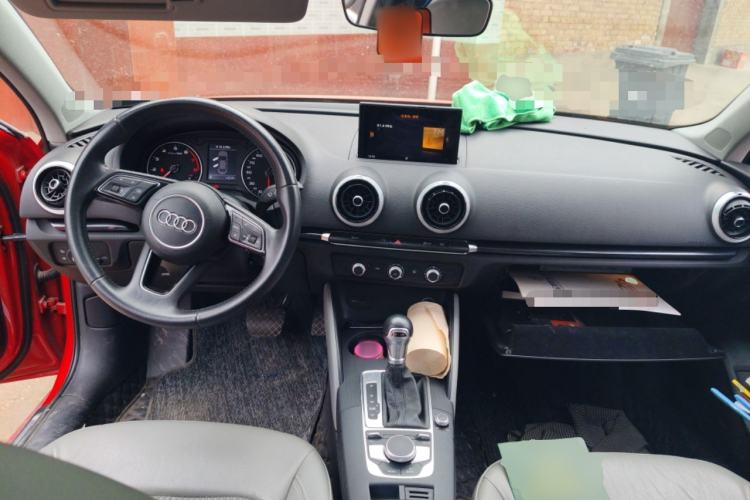 Used Audi A3 2018 30th Anniversary Edition Limousine 35 TFSI Fashion Model Center Console