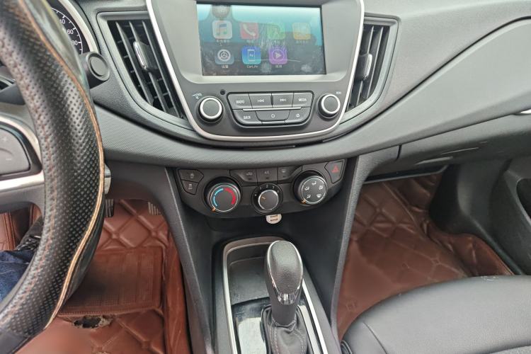 Used Chevrolet Cavalier 2019 320 Automatic Xinyue Edition Audio And AC Panel