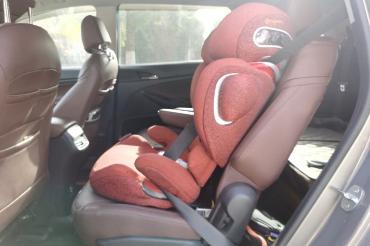 Used Buick GL6 2019 18T 6-Seater Connected Luxury Version China VI Standard