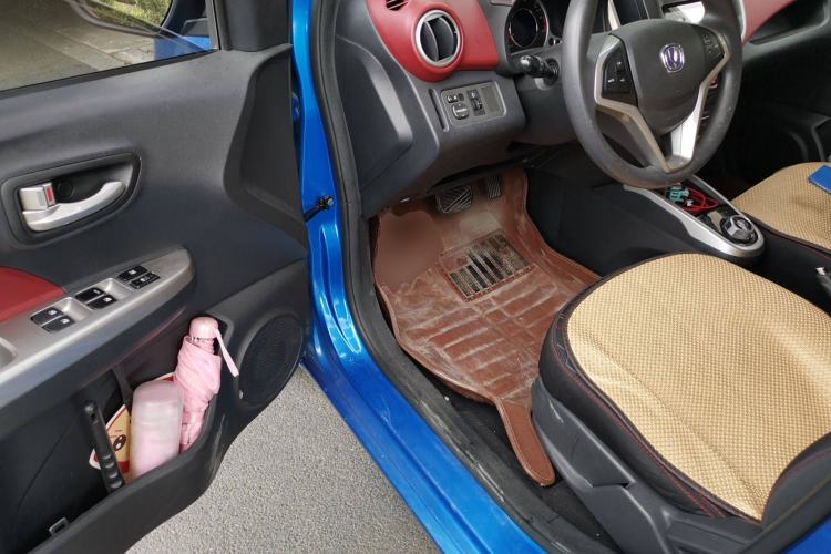 Used CHANGAN Benni 2014 1.4L IMT Luxury Model
