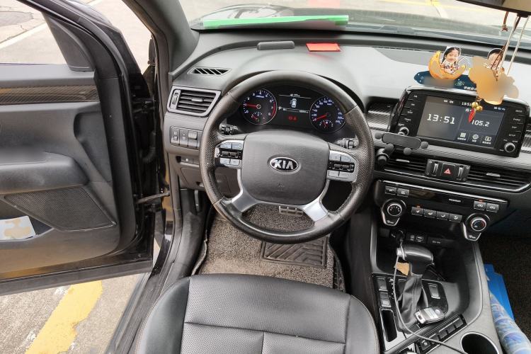 Used Kia KX7 2017 2.0T Automatic Two-Wheel Drive GLS 7-Seater Steering Wheel
